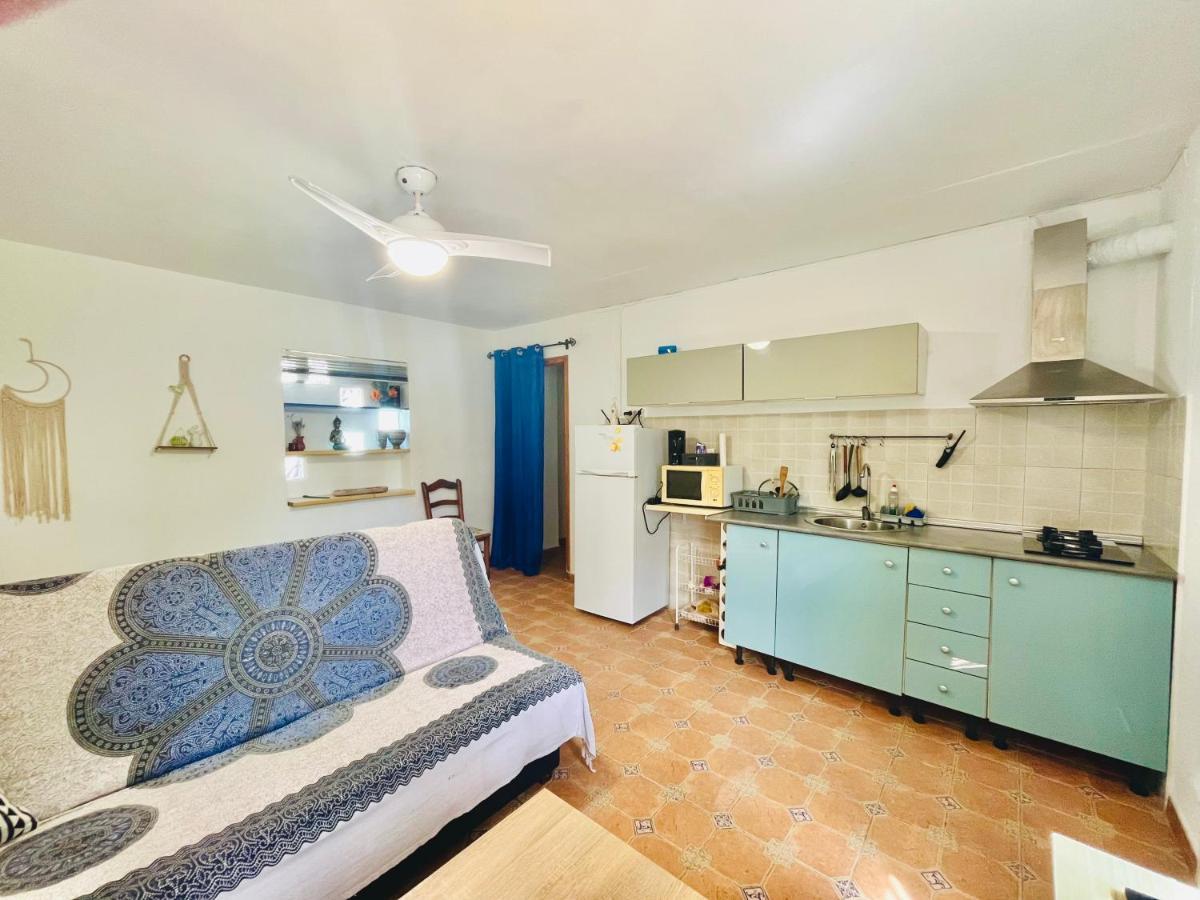 Vakantiehuis Estudio Adosado Con Jardin Y Parking Privado