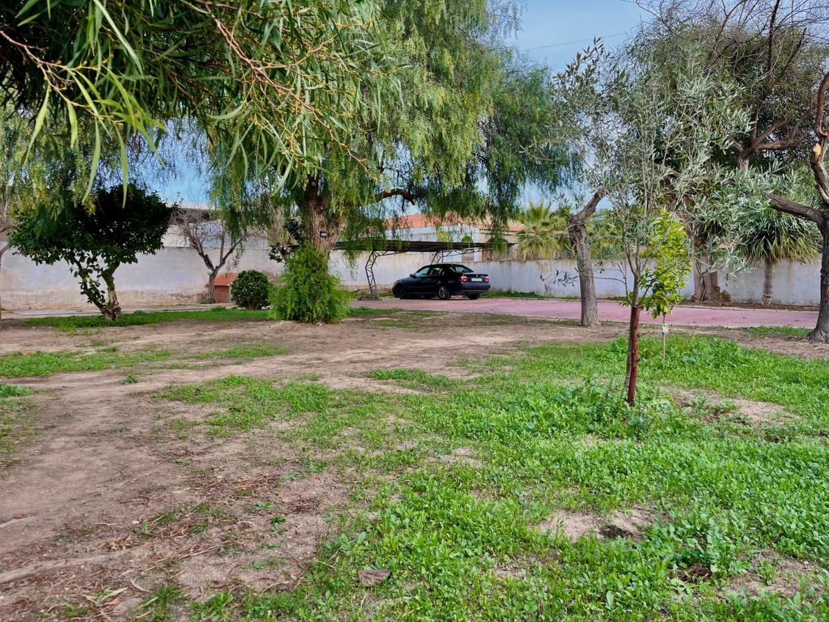 Estudio Adosado Con Jardin Y Parking Privado Ferienhaus