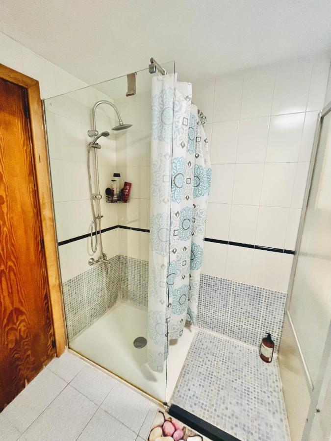 Vakantiehuis Estudio Adosado Con Jardin Y Parking Privado *