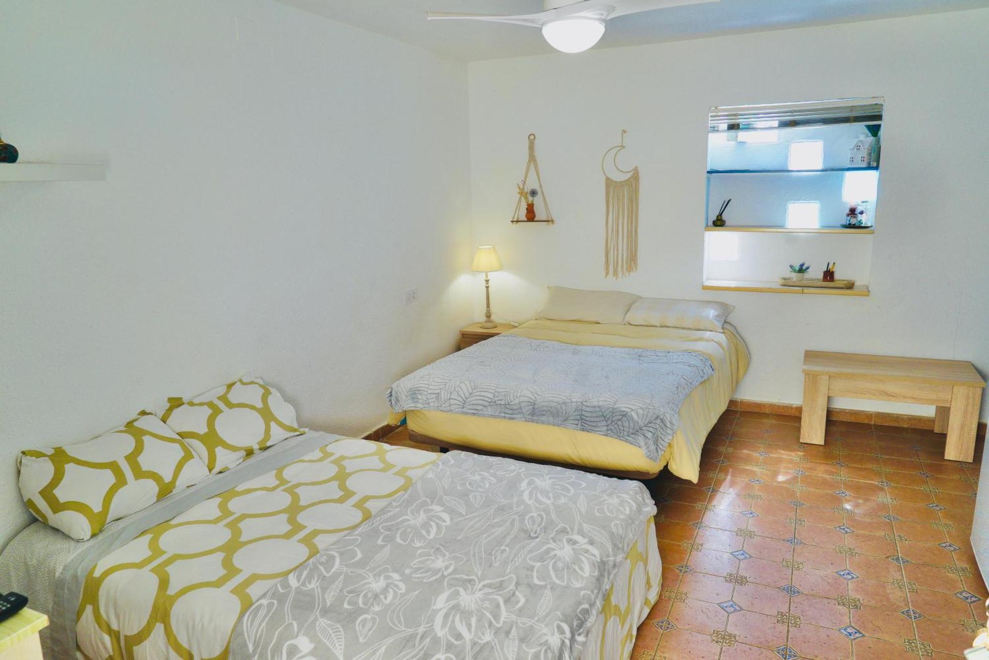 Ferienhaus Estudio Adosado Con Jardin Y Parking Privado